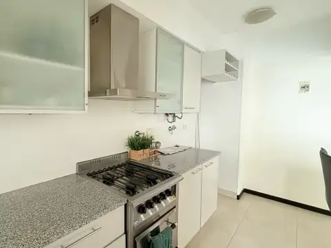 Departamento en Alquiler en Plaza Mitre, $ 750.000