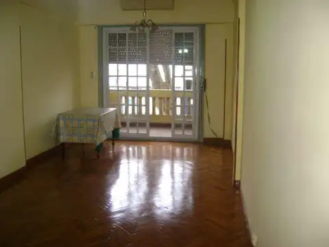Juan B Justo 2600, Amplio Departamento TIPO PH 3 Ambientes con Balcón al Frente, Villa Crespo