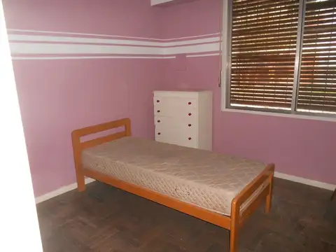 Depto Tipo Casa en Alquiler de 3 ambientes