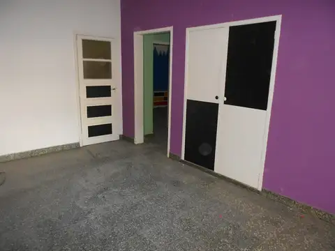 Benjamin Franklin 500, Piso PB