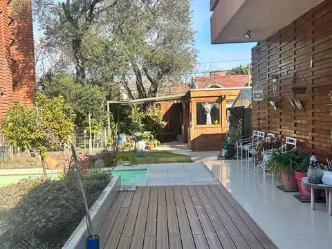 Casa en venta 5 Ambientes en Malaver.