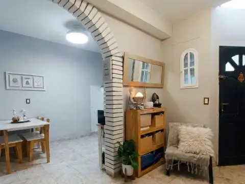 Depto Tipo Casa en Venta en Villa Ballester, USD 45.000