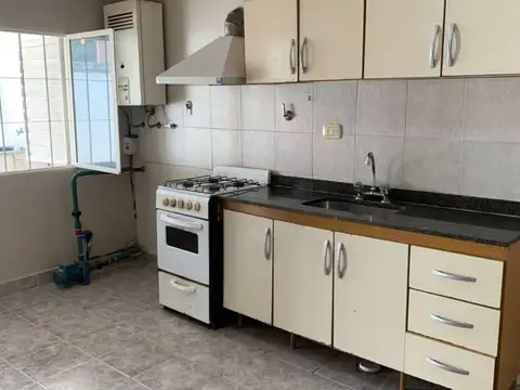 Casa en Alquiler en Villa 9 De Julio, $ 600.000
