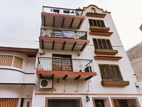 Depto Tipo Casa en Venta 9 años