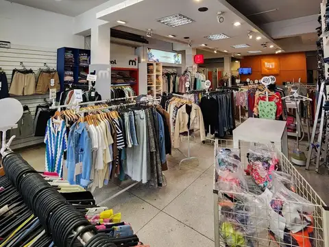 Avenida General José Gervasio Artigas 1000
