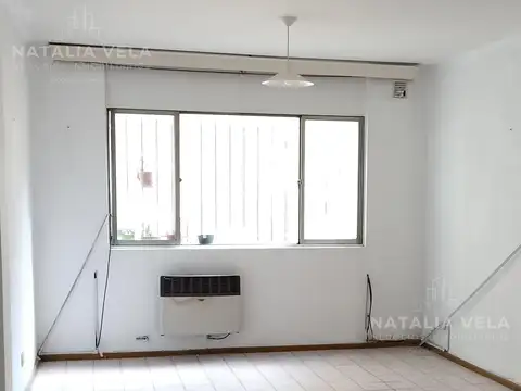 VENTA Departamento 3 amb a reciclar en zona Alto Palermo c/ baulera