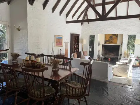 Casa 3 ambientes con 3 baños