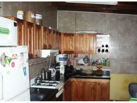 ESTEBAN ECHEVERRIA 600