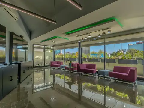 Avenida Alicia Moreau de Justo 2000