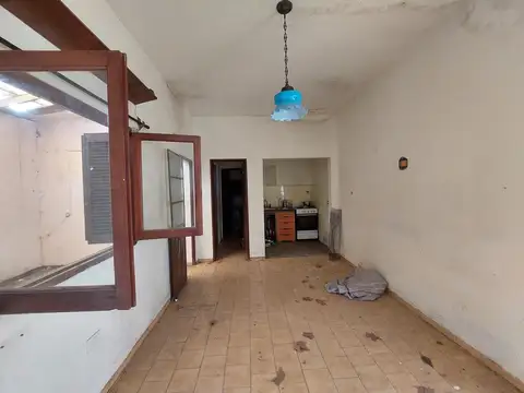 PH 2 ambientes en planta baja - A refaccionar -