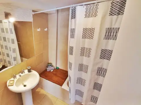 Departamento en Alquiler con 1 cocheras