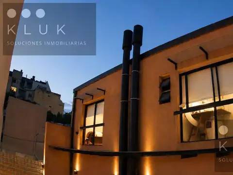 PH en venta 3 ambientes con amplio patio en el corazón de Villa Urquiza