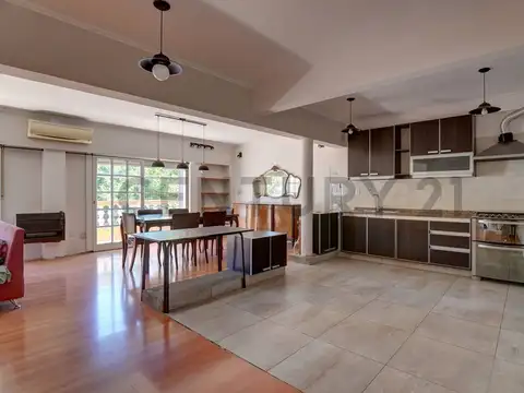 Depto Tipo Casa en Venta en Villa Real, USD 195.000