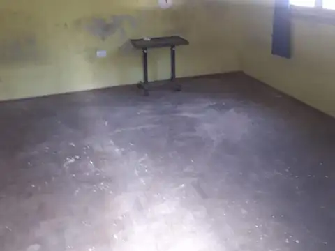 Depto Tipo Casa en Venta en Parque Avellaneda, USD 320.000