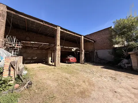 Terreno en Venta 46  mts Fondo