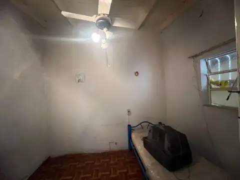 Casa en Venta con 4 cocheras