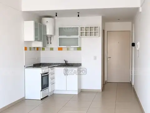 Departamento en Alquiler en Monserrat, $ 650.000