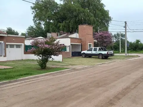 Calle Osvaldo Conterno 1100
