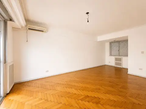 Departamento en Venta en Flores, USD 129.000