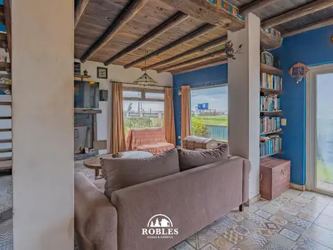 Casa 4 ambientes con 3 baños