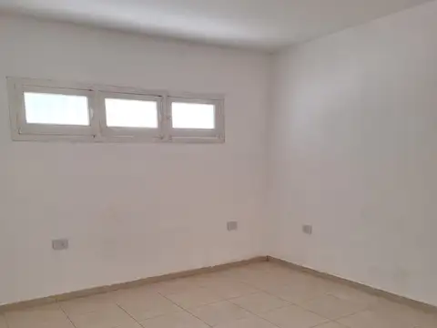 Casa en Alquiler en Resistencia, $ 800.000