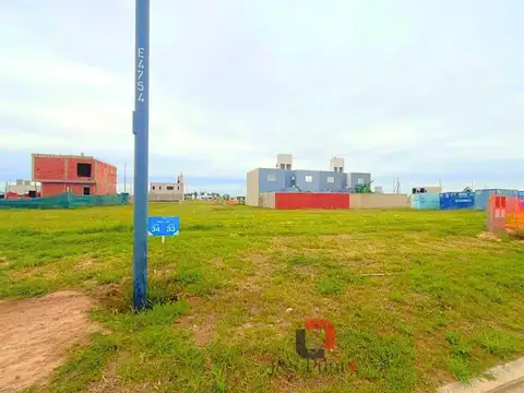 Mza128 Lote 33
