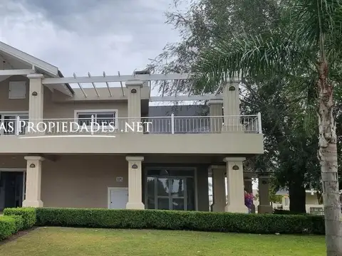 Terreno en Venta 60  mts Fondo