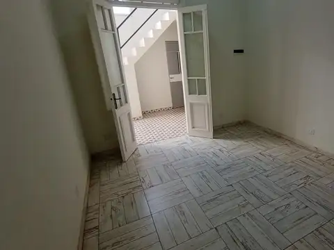 Departamento en Alquiler en Flores, $ 850.000