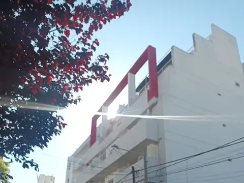 Venta cochera Zapiola 60