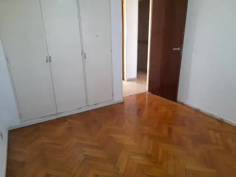 Avenida San Martín 7000, Piso 7