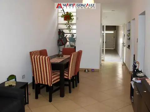 Depto Tipo Casa en Venta en Ramos Mejía, USD 155.000