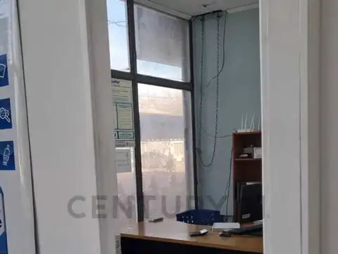 San Martin 1500, Piso 0