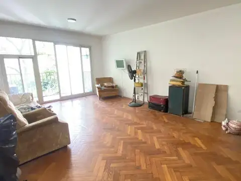 Montevideo 1767 , Piso 2