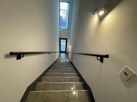 Italia 1029 , Piso 1