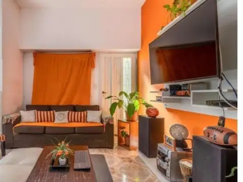 Depto Tipo Casa 3 ambientes con 1 baño