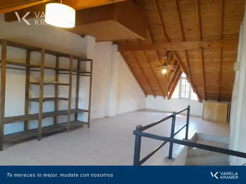 Casa en Venta con 1 cochera