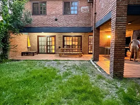 Casa de 5 ambientes amoblada