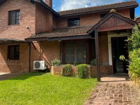 Casa de 5 ambientes amoblada.