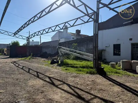 Galpón en alquiler sobre Avenida 66