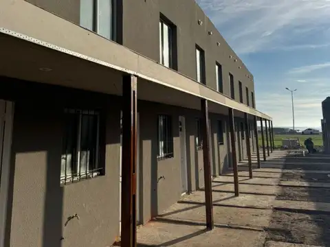 Depto Tipo Casa en Venta de 2 ambientes