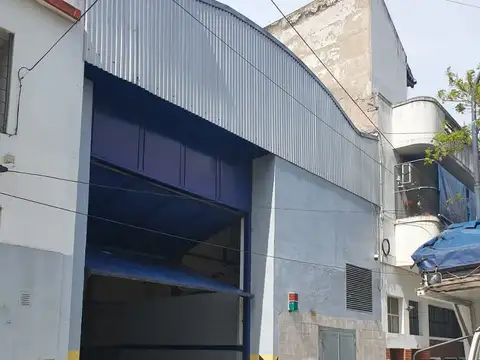 Galpón en alquiler en Boedo
