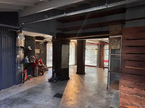 Local en Venta 50 años