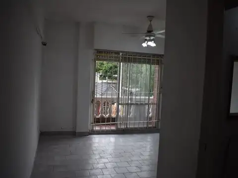 Departamento en Venta en Villa Luzuriaga, USD 44.900