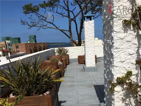 Departamento 5 ambientes con 3 baños