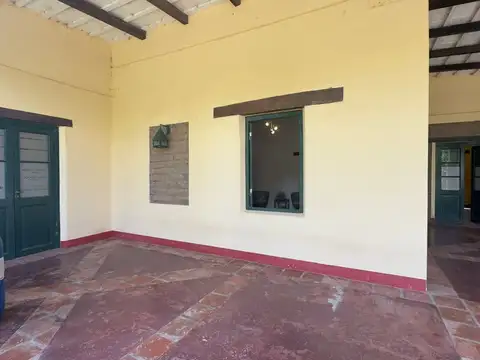 ALQUILER CASONA SAN LORENZO USO PROF. O COMERCIAL
