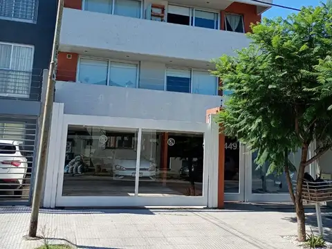 DEPARTAMENTO EN VENTA EN HAEDO  CON COCHERA
