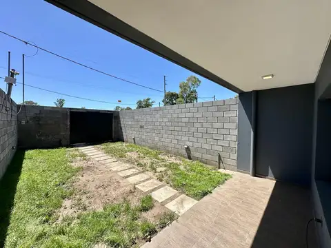 Departamento en Venta en Campana, USD 85.000