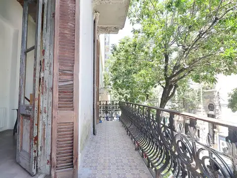 Depto Tipo Casa 4 ambientes con 2 baños