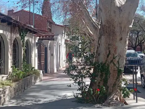 ALQUILER OFICINA EN COWORKING PROFESIONAL