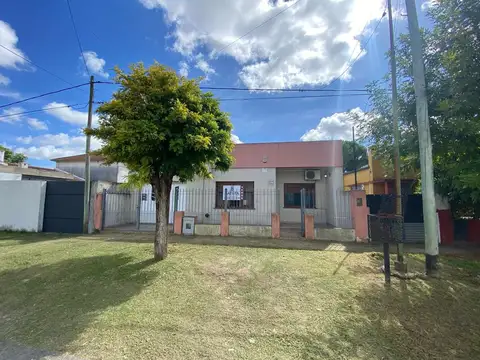 Calle Av. 25 e/ 482 y 483